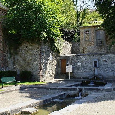 Gite La Petite Ourse - Gite De Charme Citadin Andenne Экстерьер фото